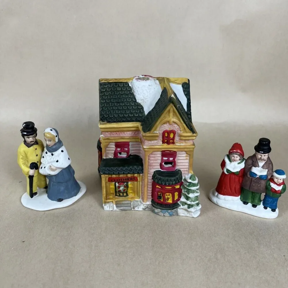 Christmas Victorian‎ Village Collectible “Clothiers Shop” And 2 Figurines